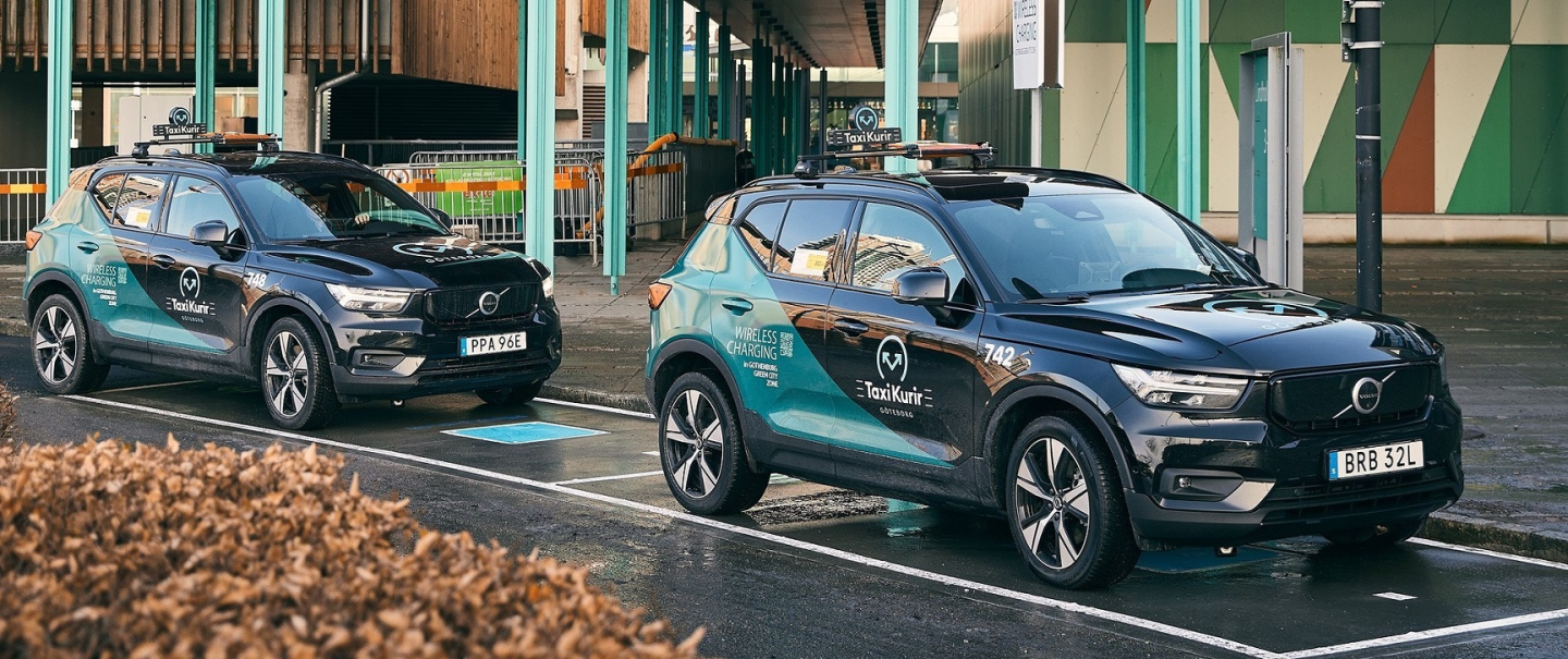 Volvo tests wireless electric car charging technology in a city environment