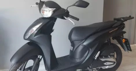 Rent Honda Forza 350 2022 from US$ 59/day in Central Athens Regional Unit  Greece | 5052769