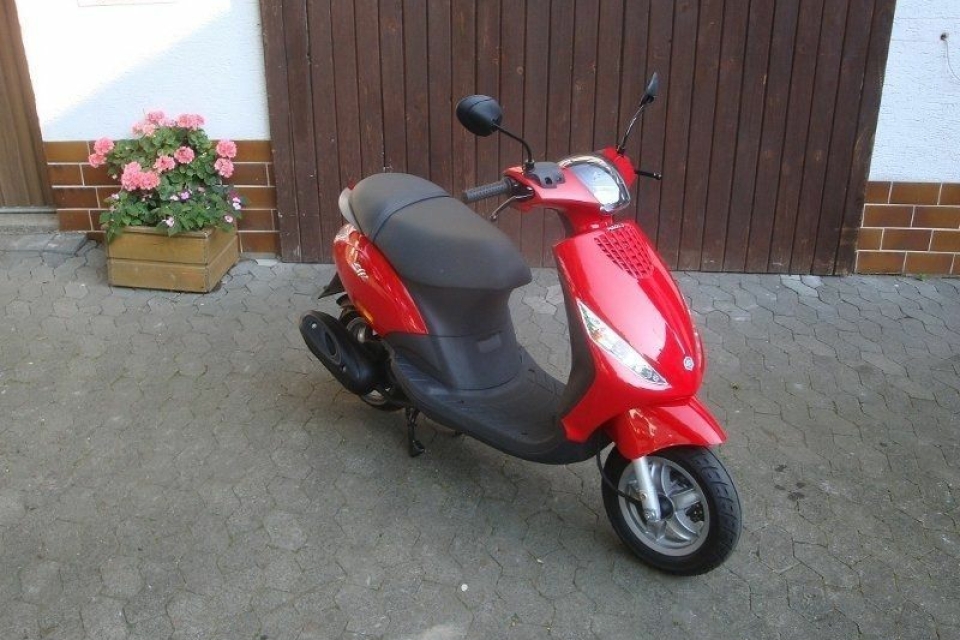 Piaggio Zip 50