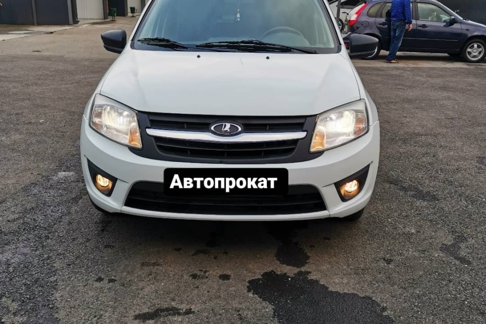 LADA (WHA) Granta