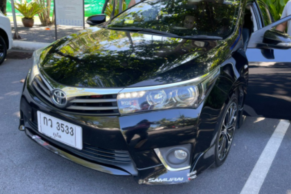 Toyota Altis
