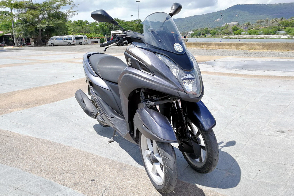 Yamaha Tricity 125cc or similar