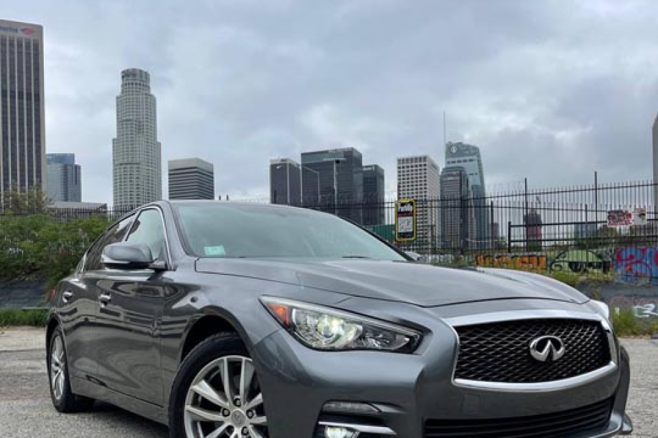 Infiniti Q50